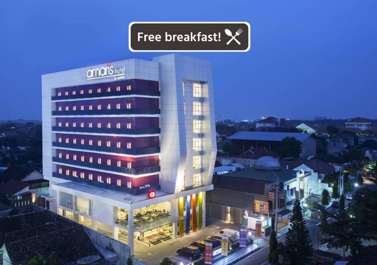 Amaris Hotel Madiun Exterior foto